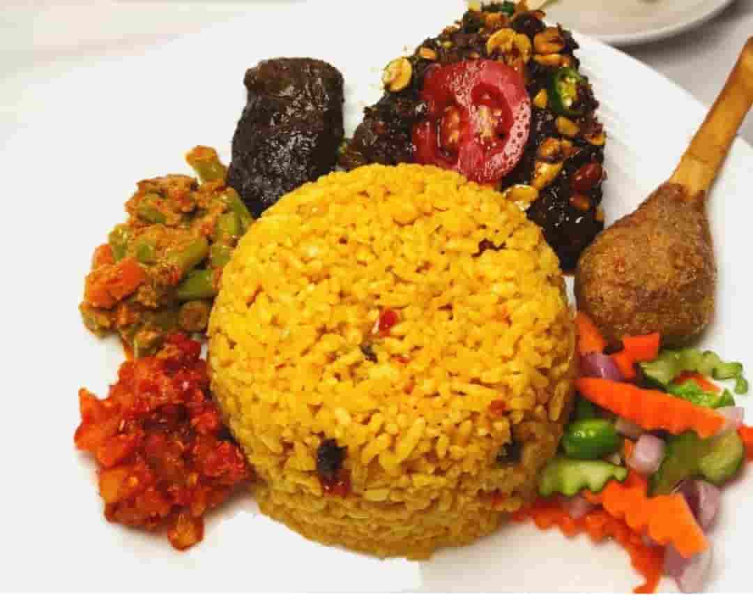 Nasi Minyak Lauk Malbi